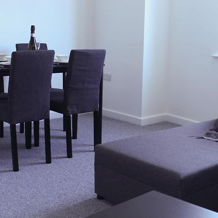 Stylish 1Br Apartment In The Heart Of Heywood Kültér fotó